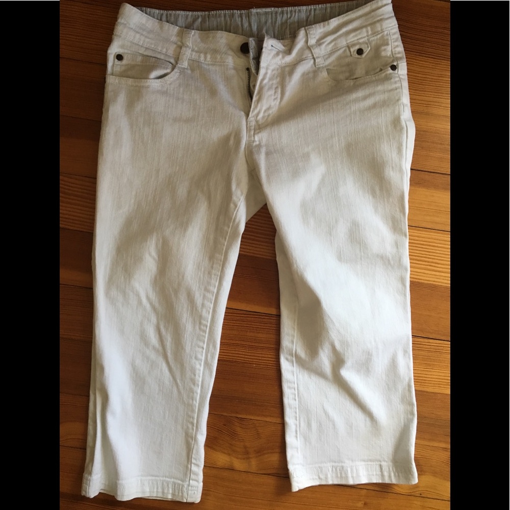 Prana white denim capri